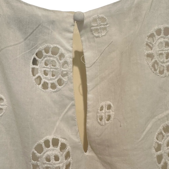 Aqua Bloomingdale’s Sleeveless Eyelet Embroidered Midi Dress Lined White XS NWT - Picture 6 of 9